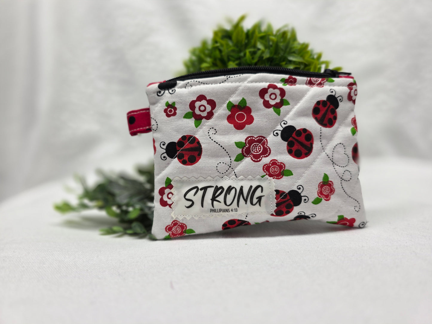 SMALL ZIPPER POUCH