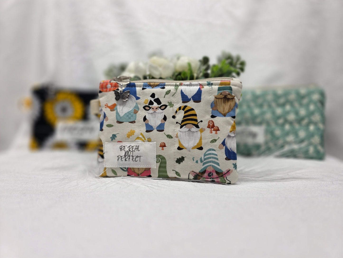 SMALL ZIPPER POUCH