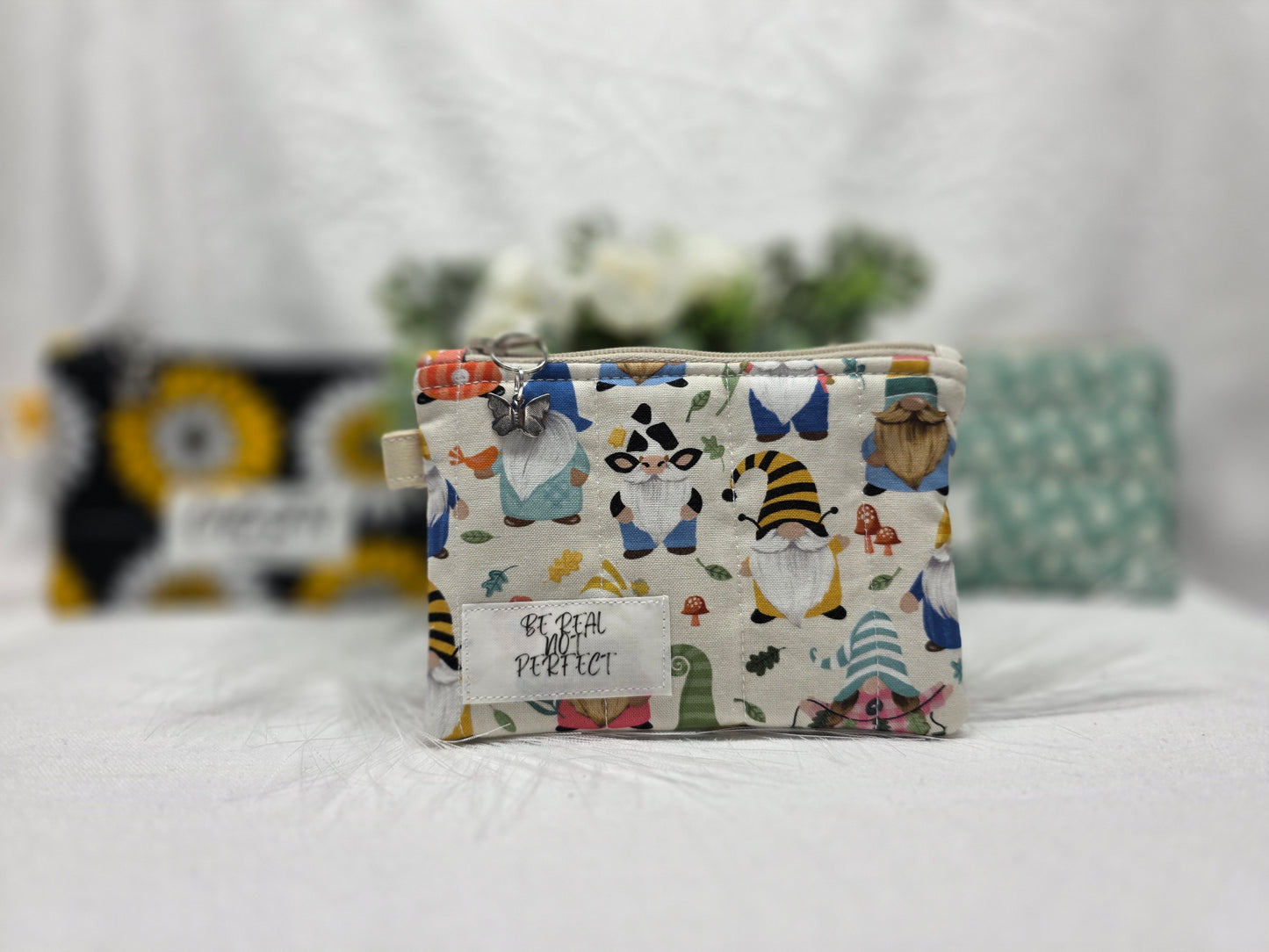 SMALL ZIPPER POUCH