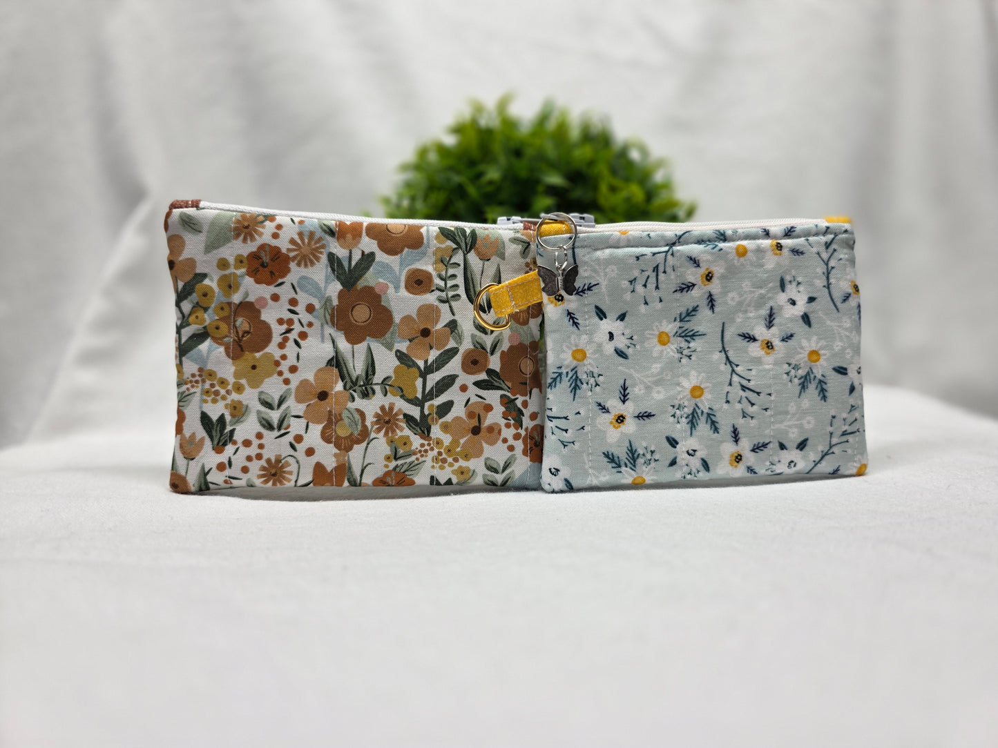 SMALL ZIPPER POUCH