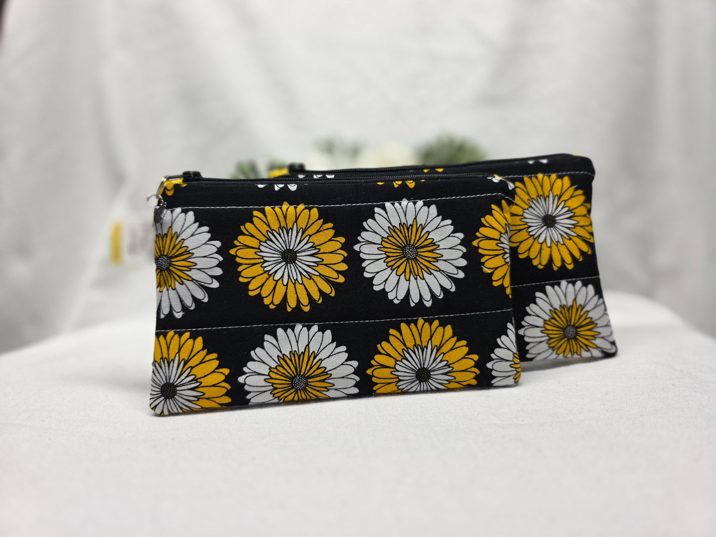 Medium Pouches