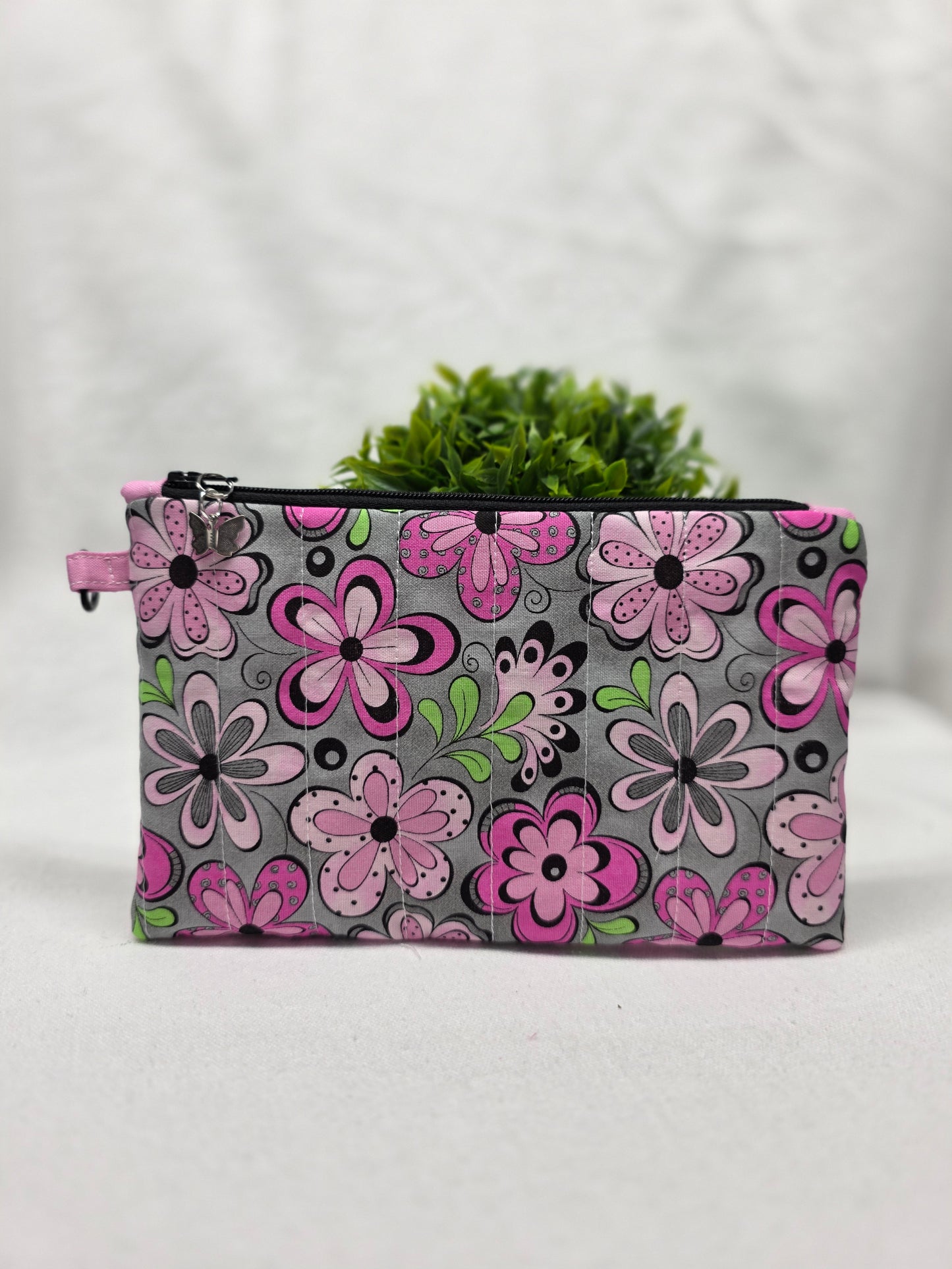 Medium Pouches