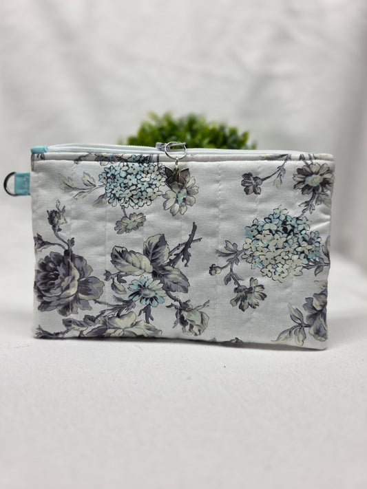 Medium Pouches