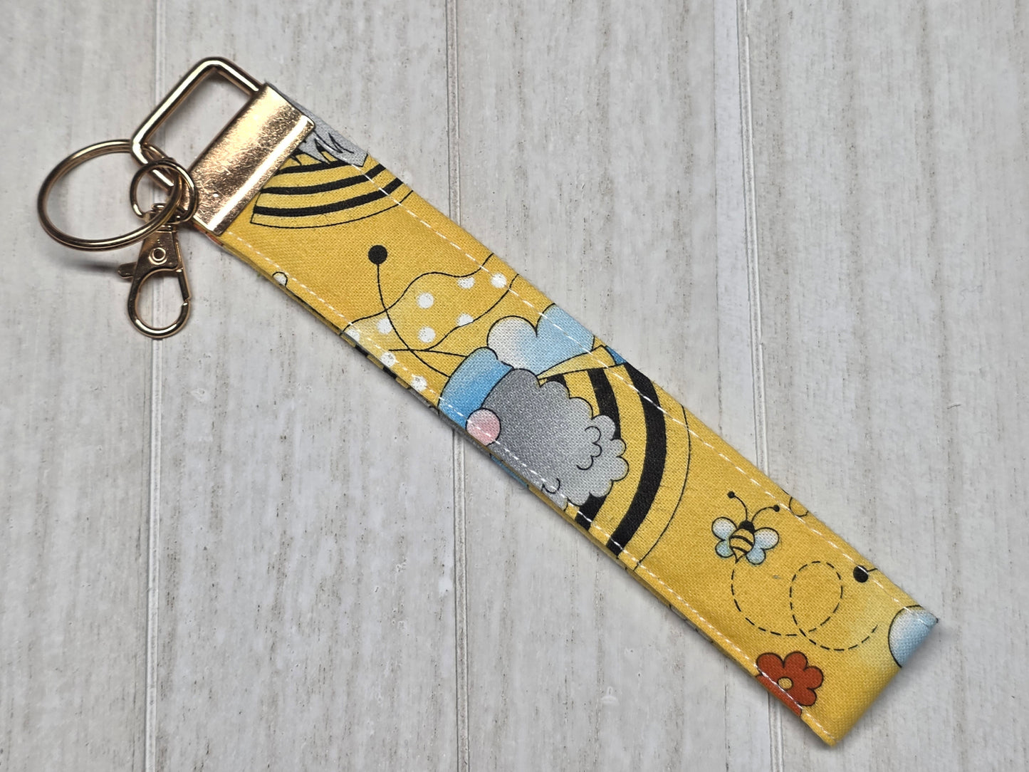 KEY FOB WRISTLETS